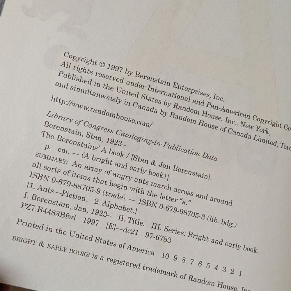 Children's Book Collection - Multicolor - Picture 4 of 14